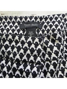 WHITE HOUSE BLACK MARKET  Ankle Pants Black/White Geometric  Slim Size 4 Stretch